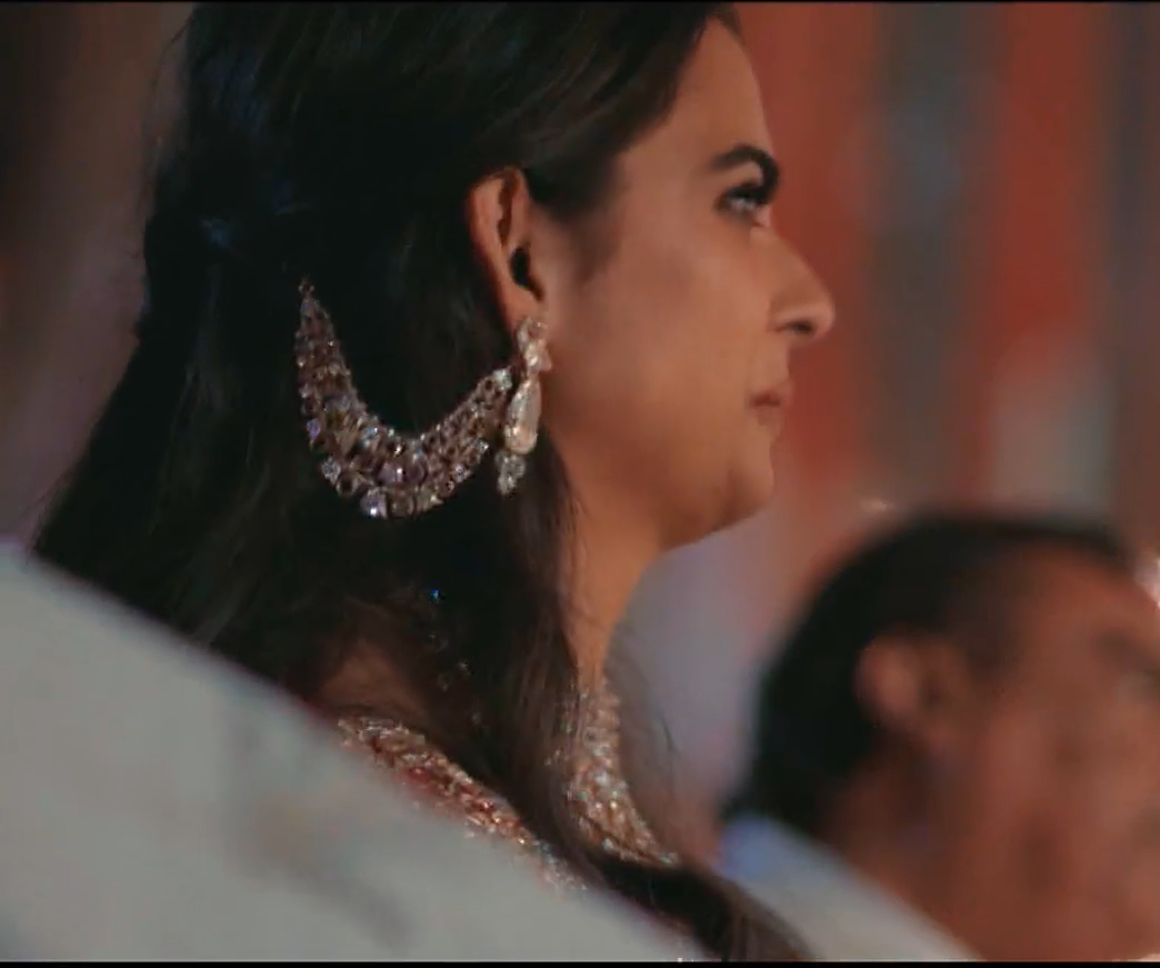 Isha Ambani’s Hair Chain Jhumka docu